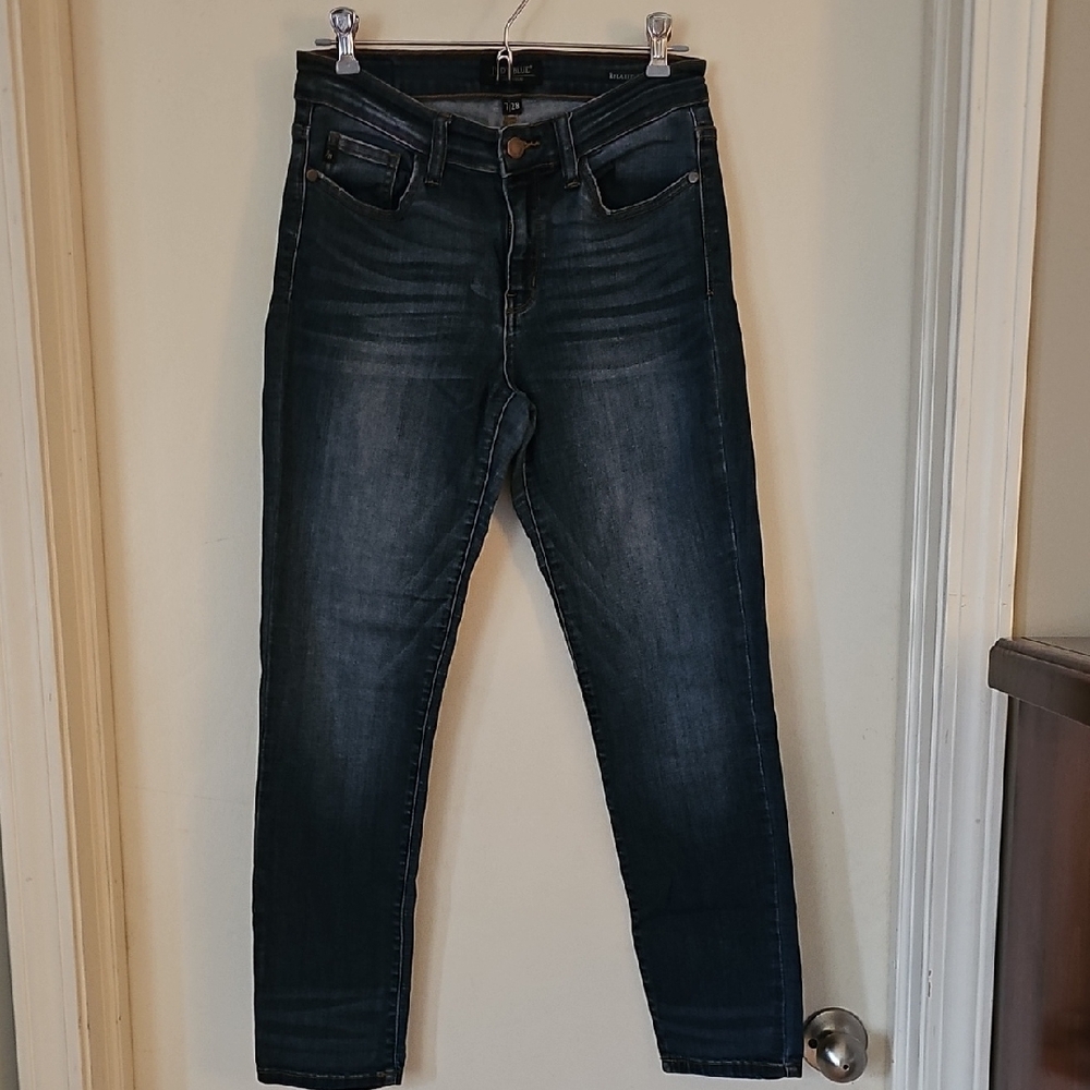 Judy Blue Relaxed Fit Jeans